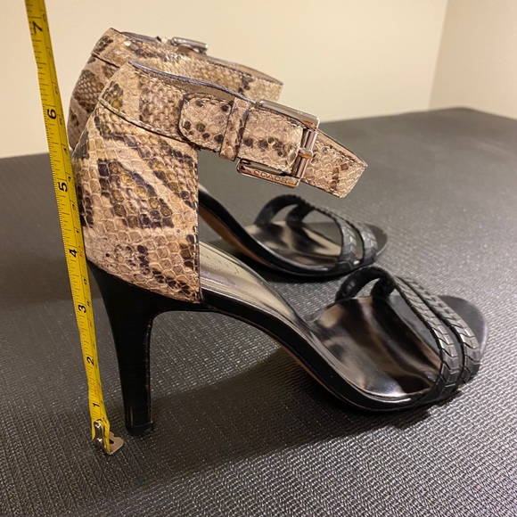 Coach heel open toe heels - Picture 4 of 6